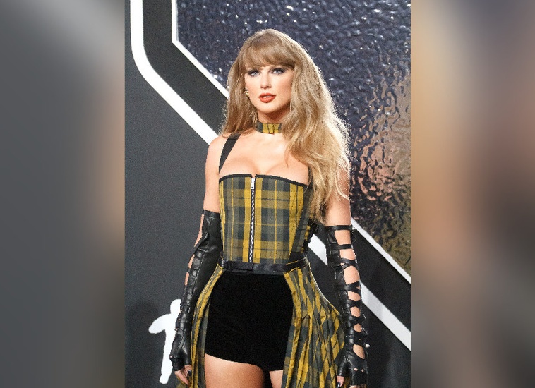 Из деревенской девчонки в главную поп