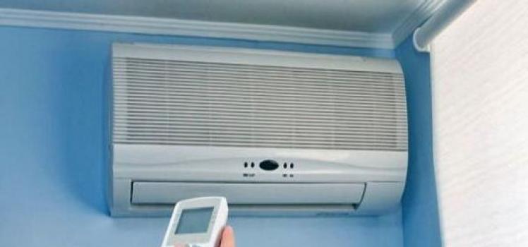 Как да почистите климатик у дома: видео сами у дома